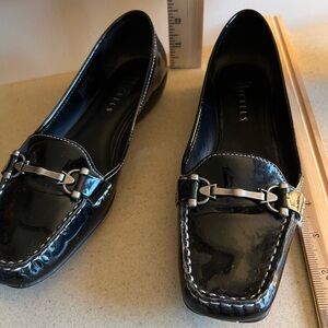 Nickels - 7 Black Patten Leather Flat Shoes with Silver Hardware